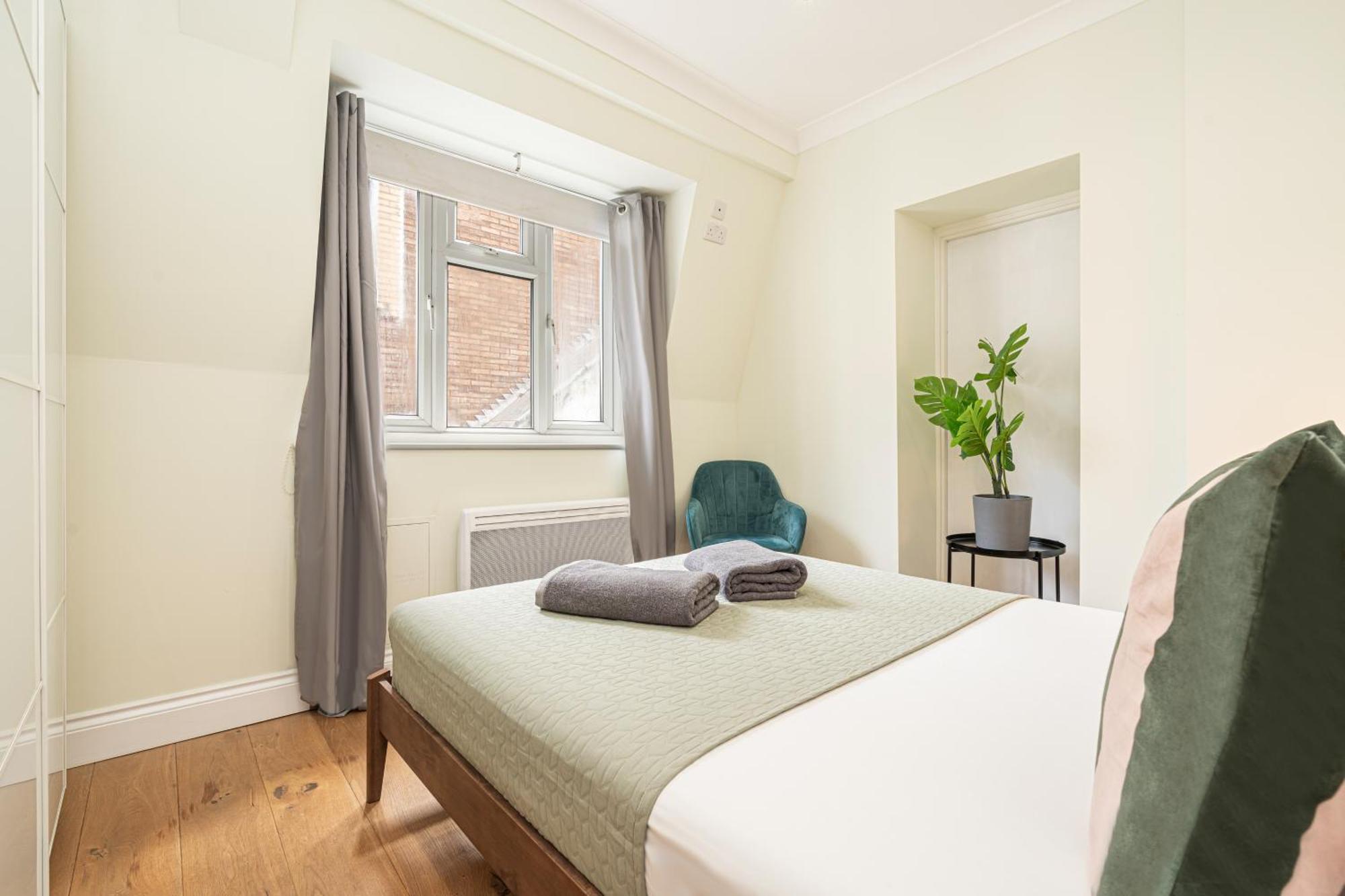 Park Apartment London