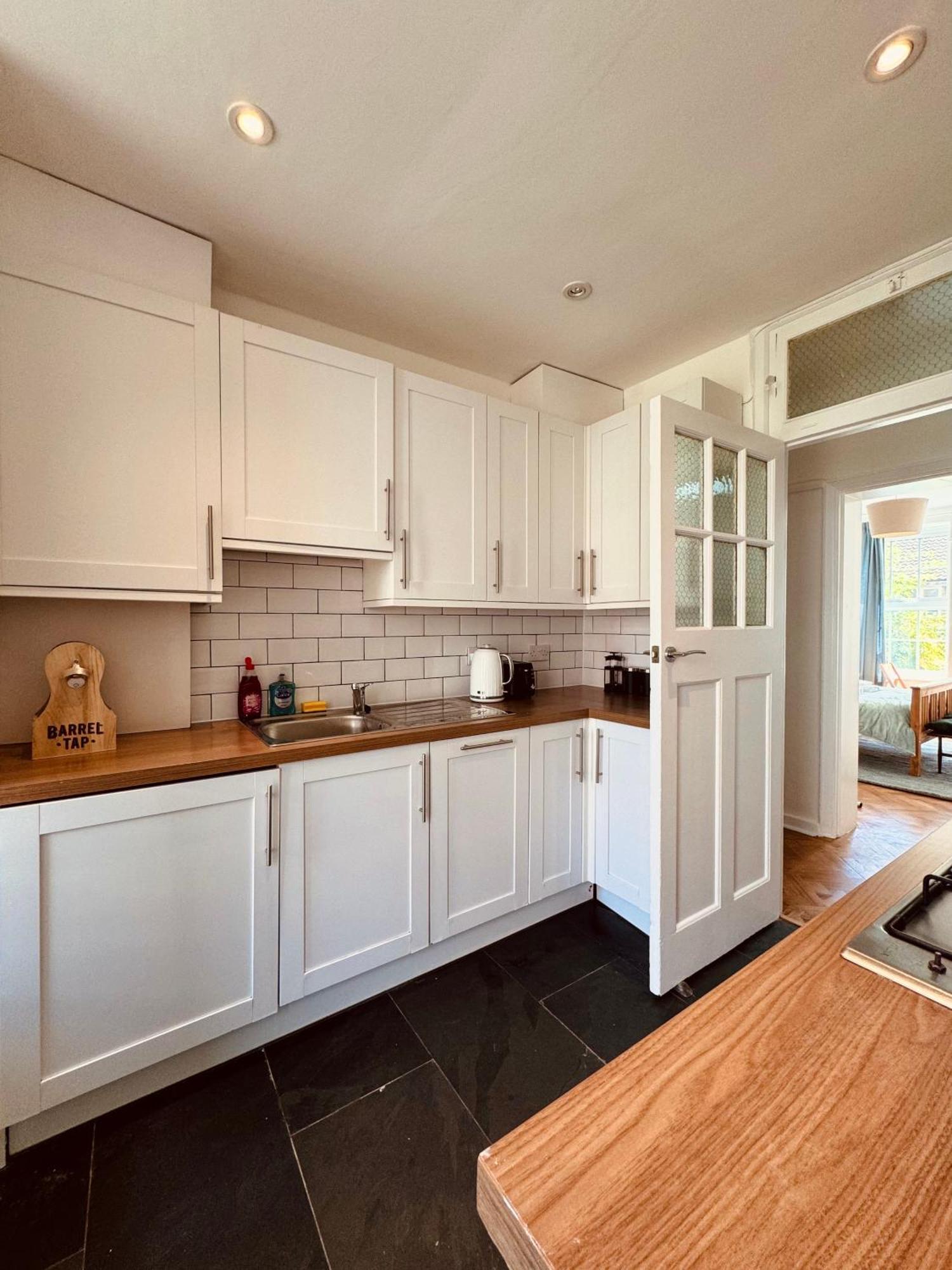 Apartment Victorian Amazing Three Bedroom