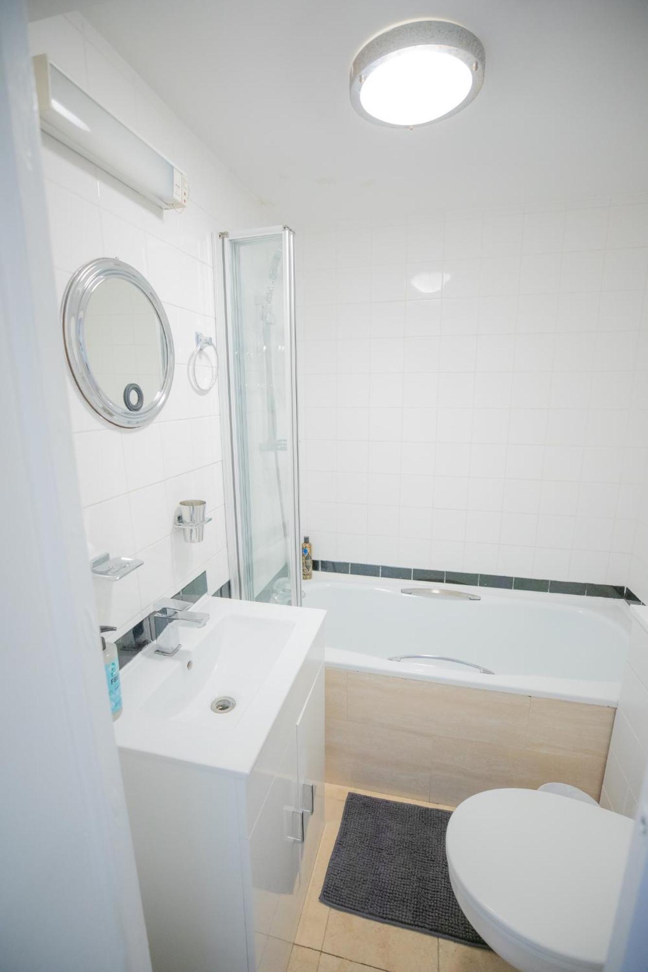 X-one Bedroom At Chelsea Cloister * Londen