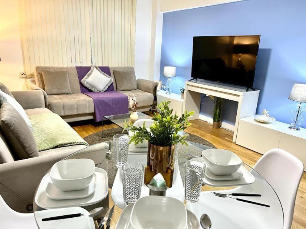 Two Bedroom Near Oxford Street Apartamento