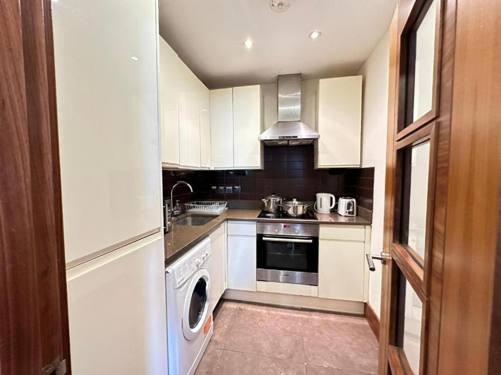 Two Bedroom Near Oxford Street London
