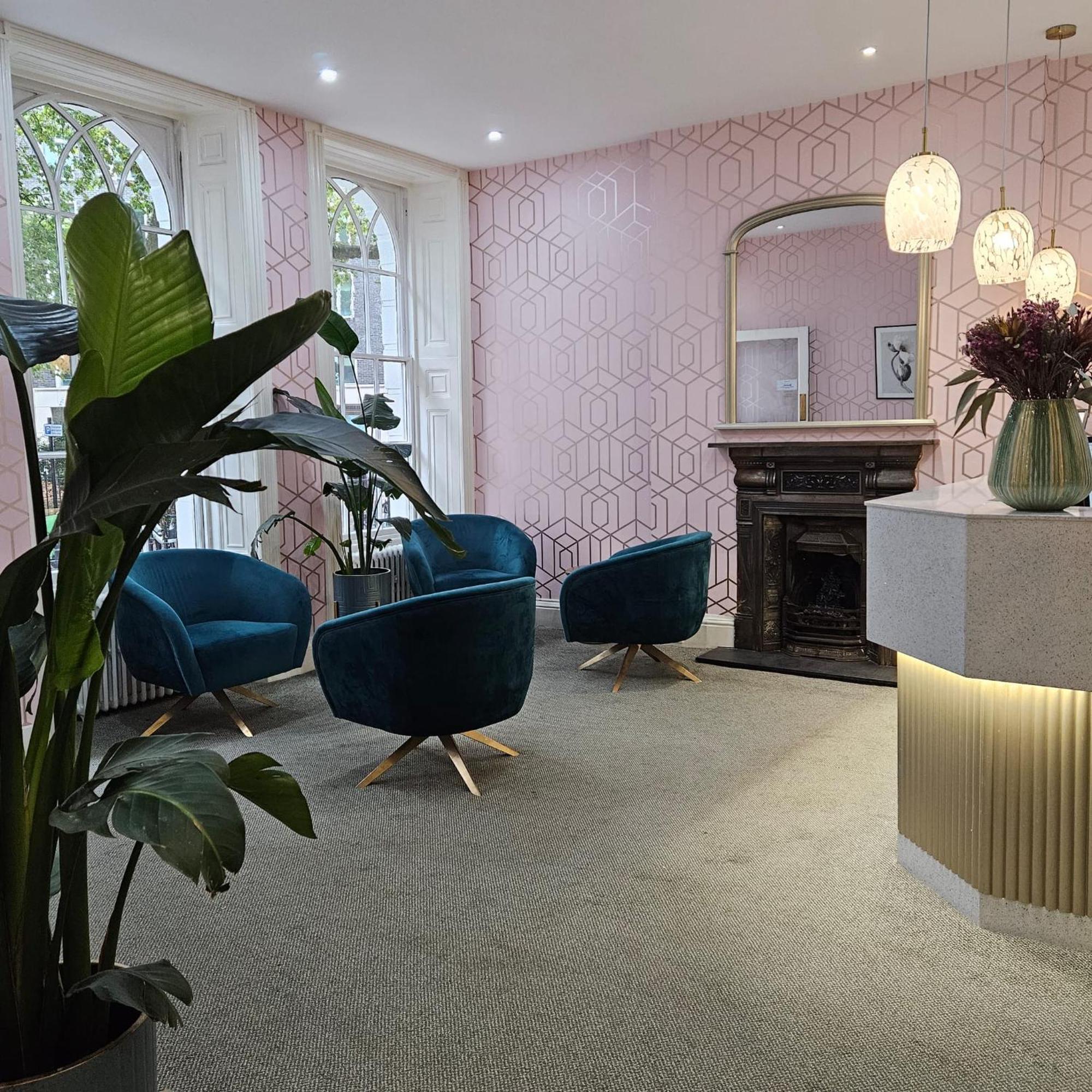 George 3* London