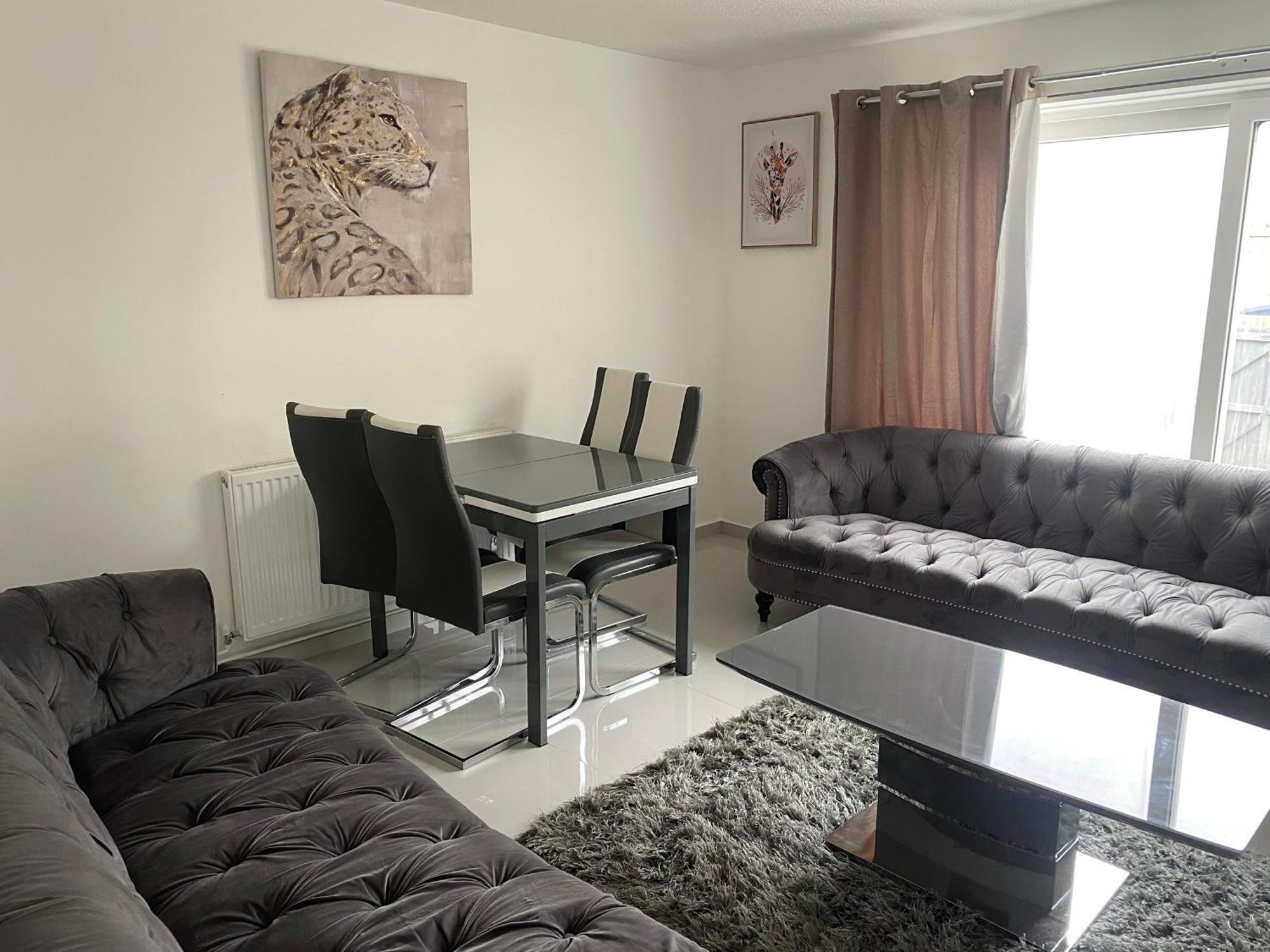Bliss Retreat - Superb 3-bed House London