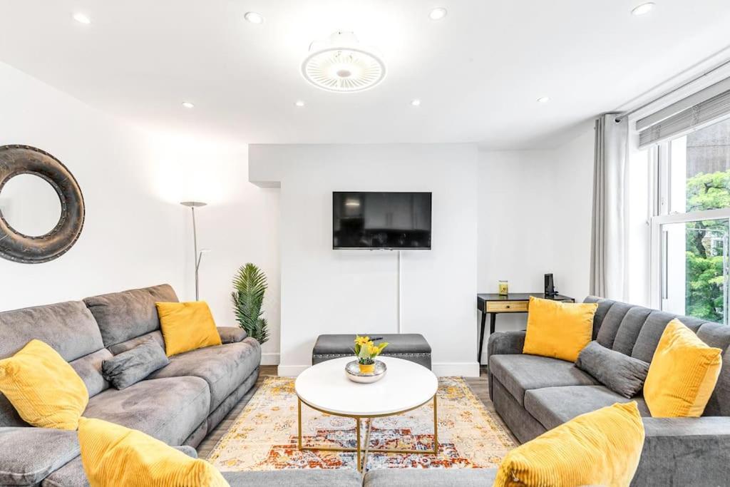 Luxaway 2br Kensington With Ac - Sleeps Up To 11 Apartment London