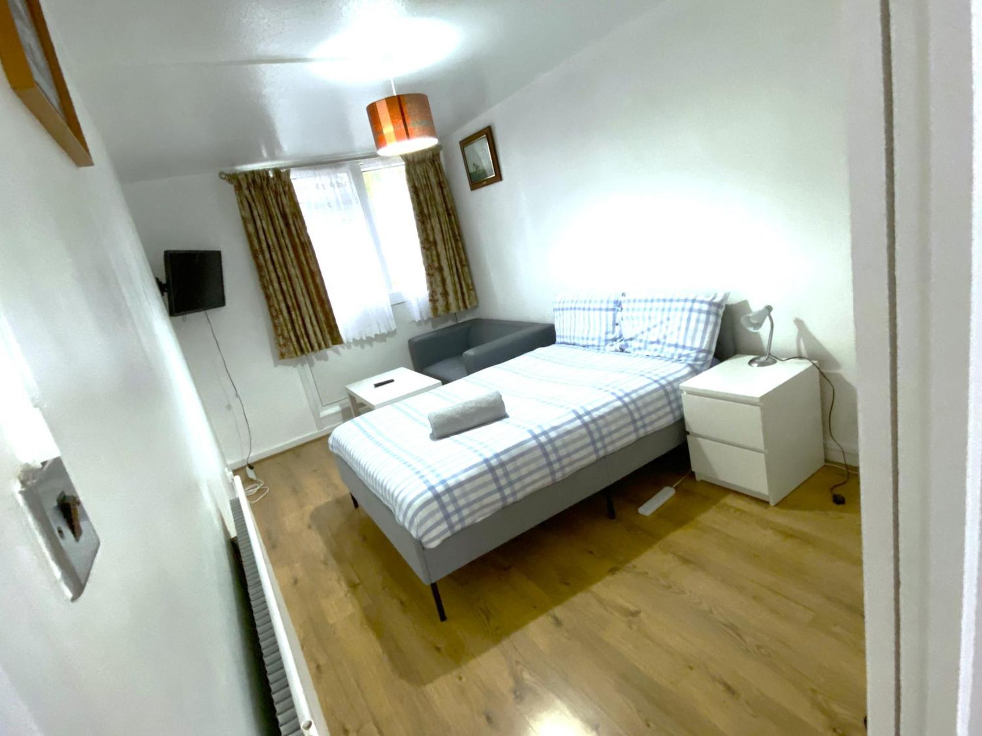 Laret Apartment *