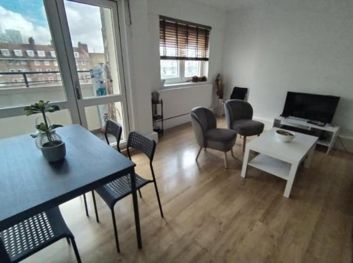 Guest house Ec1v *