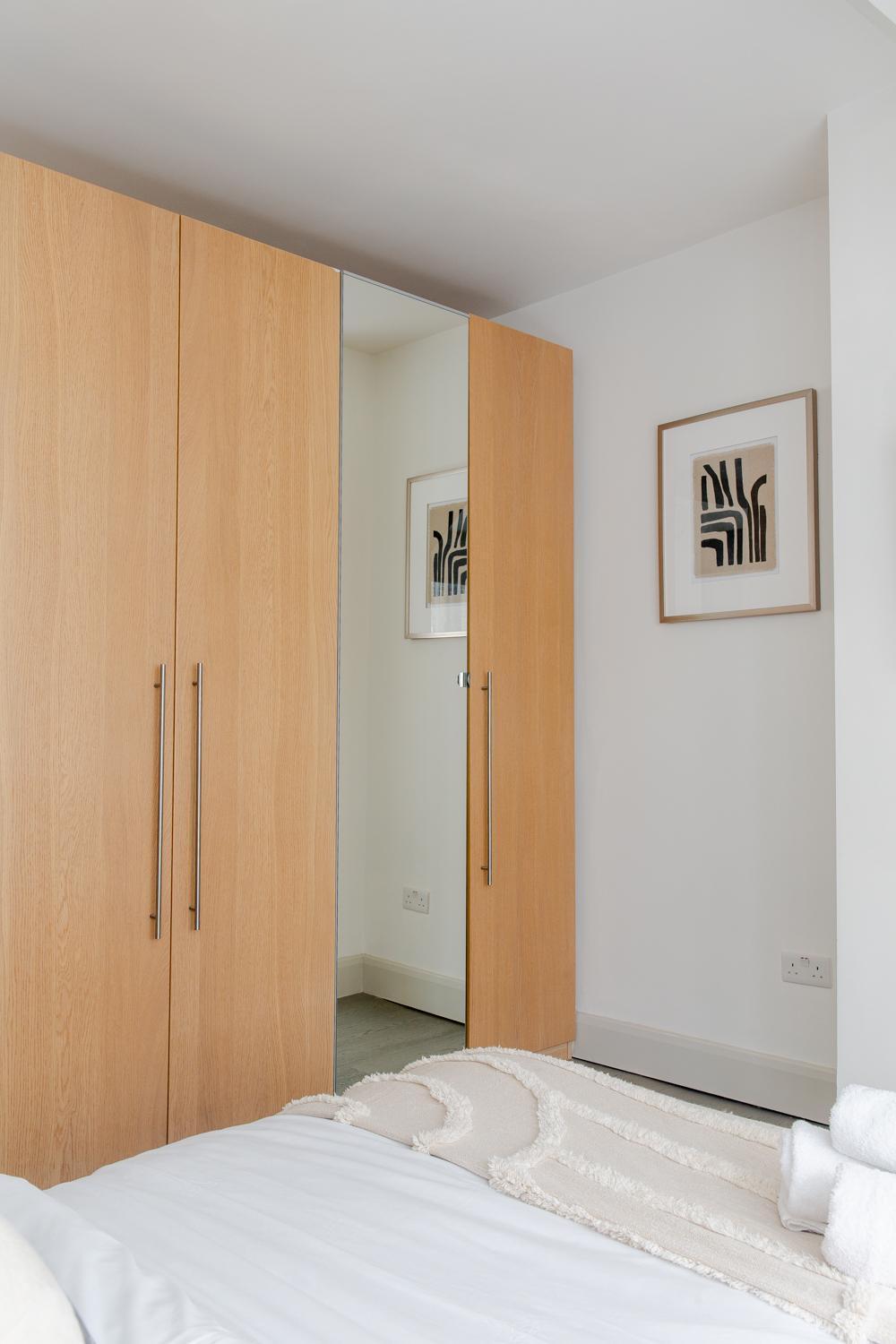Mayfair Loft Apartment! *