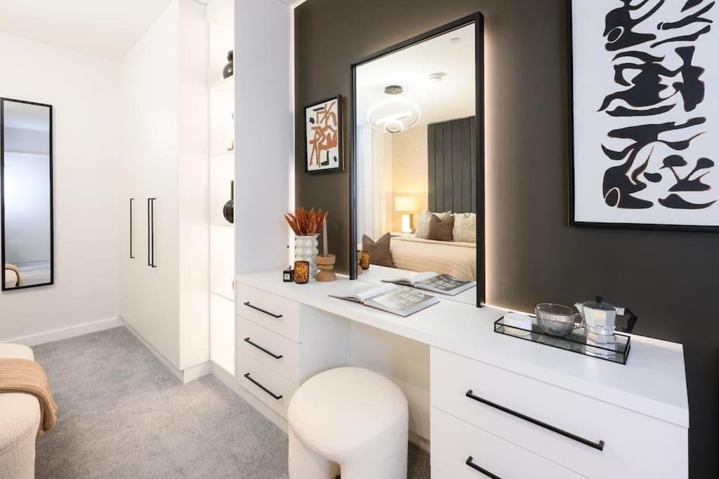 Lux 3bdr Riverside Duplex Mansionette By Lcy & Excel I 20mins To Appartement