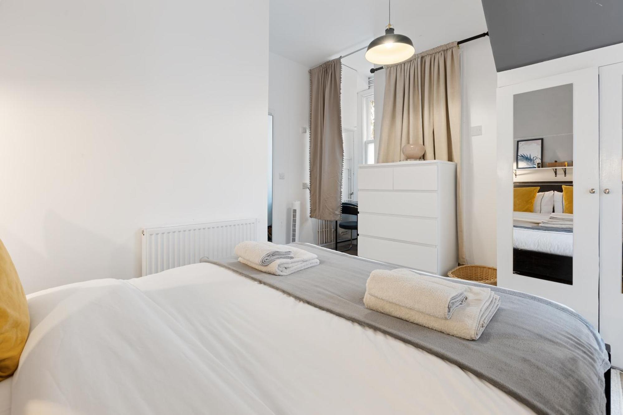 Putney Thames Garden Flat * Londres