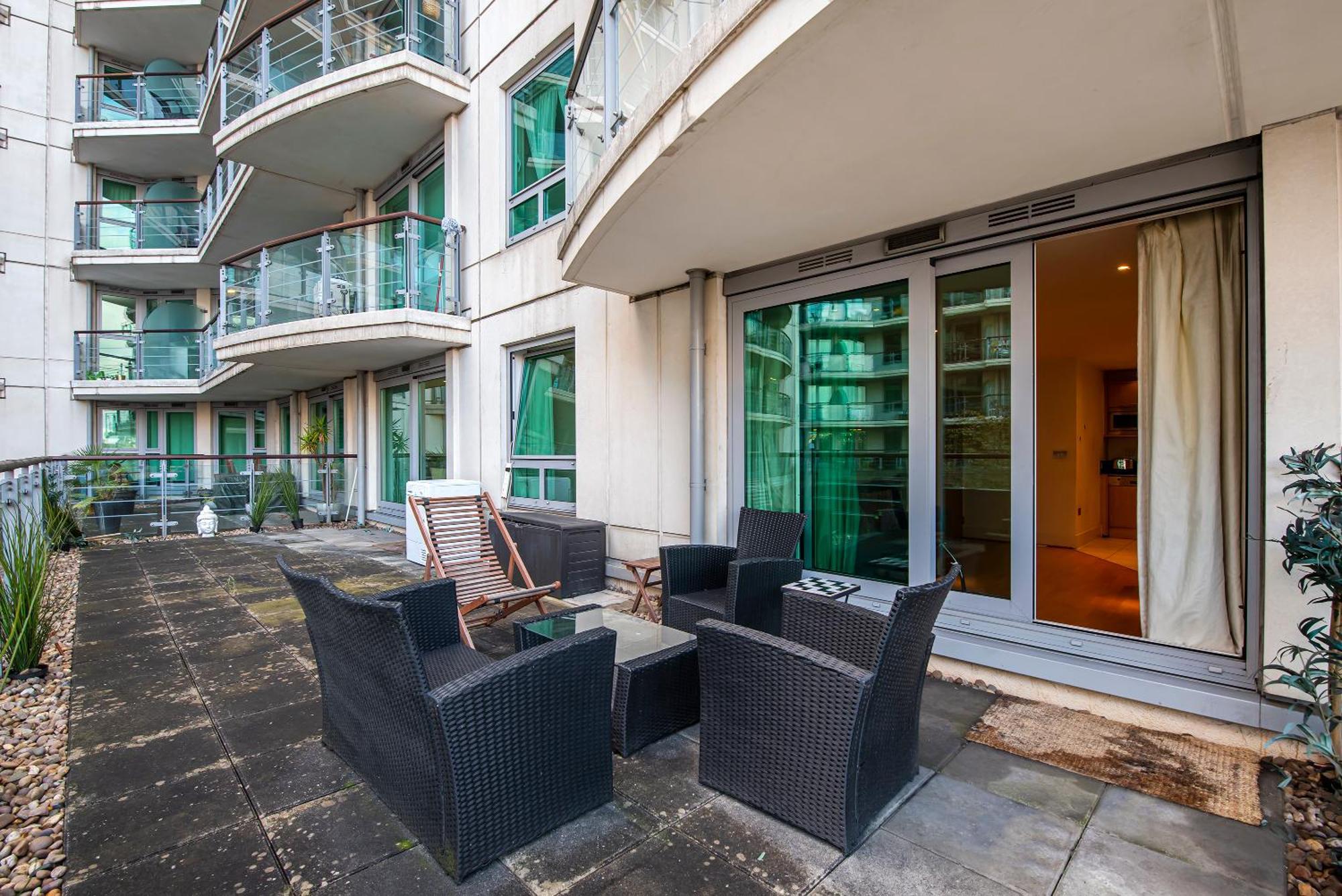 2 Bed With Large Terrace Londen