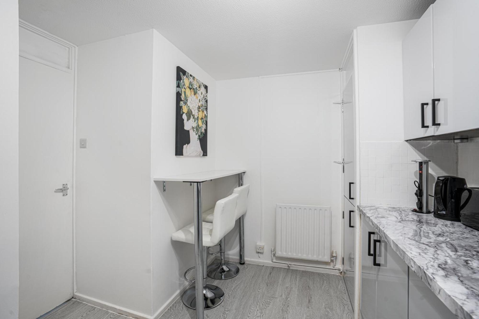 Holiday home Luxury 3 Bedroom House In Woodgreen London