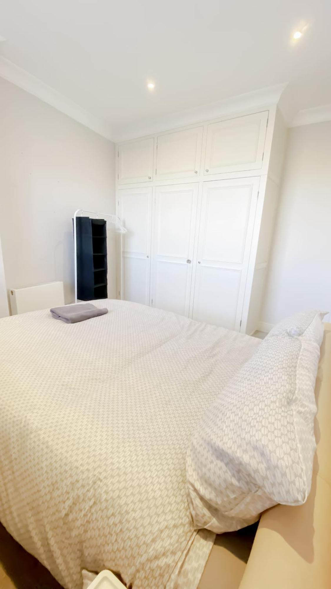 - Fulham Hideaway London