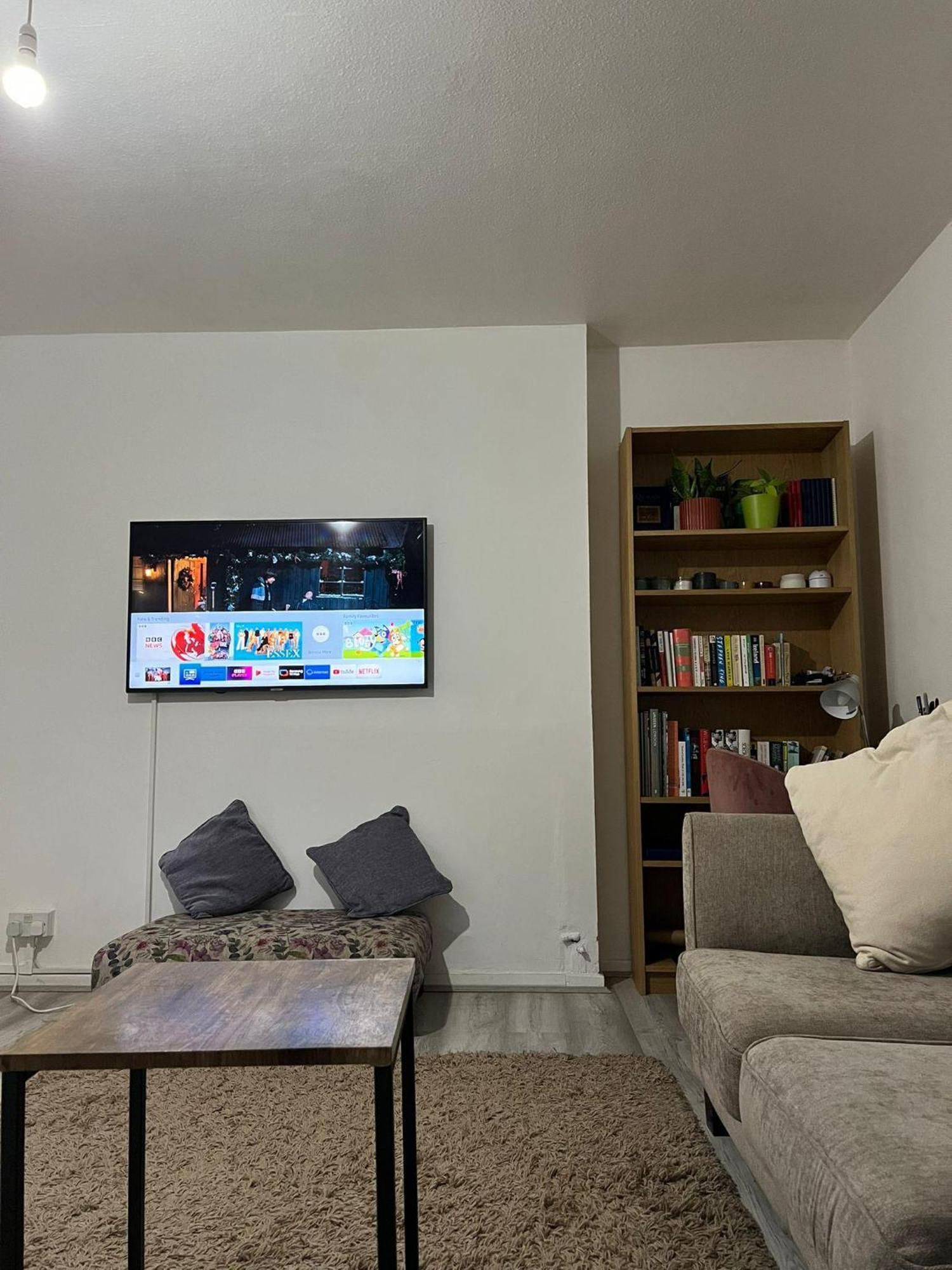 Appartement Flat-sleep2bathtub-netflix-heart Of London-balcony Londen