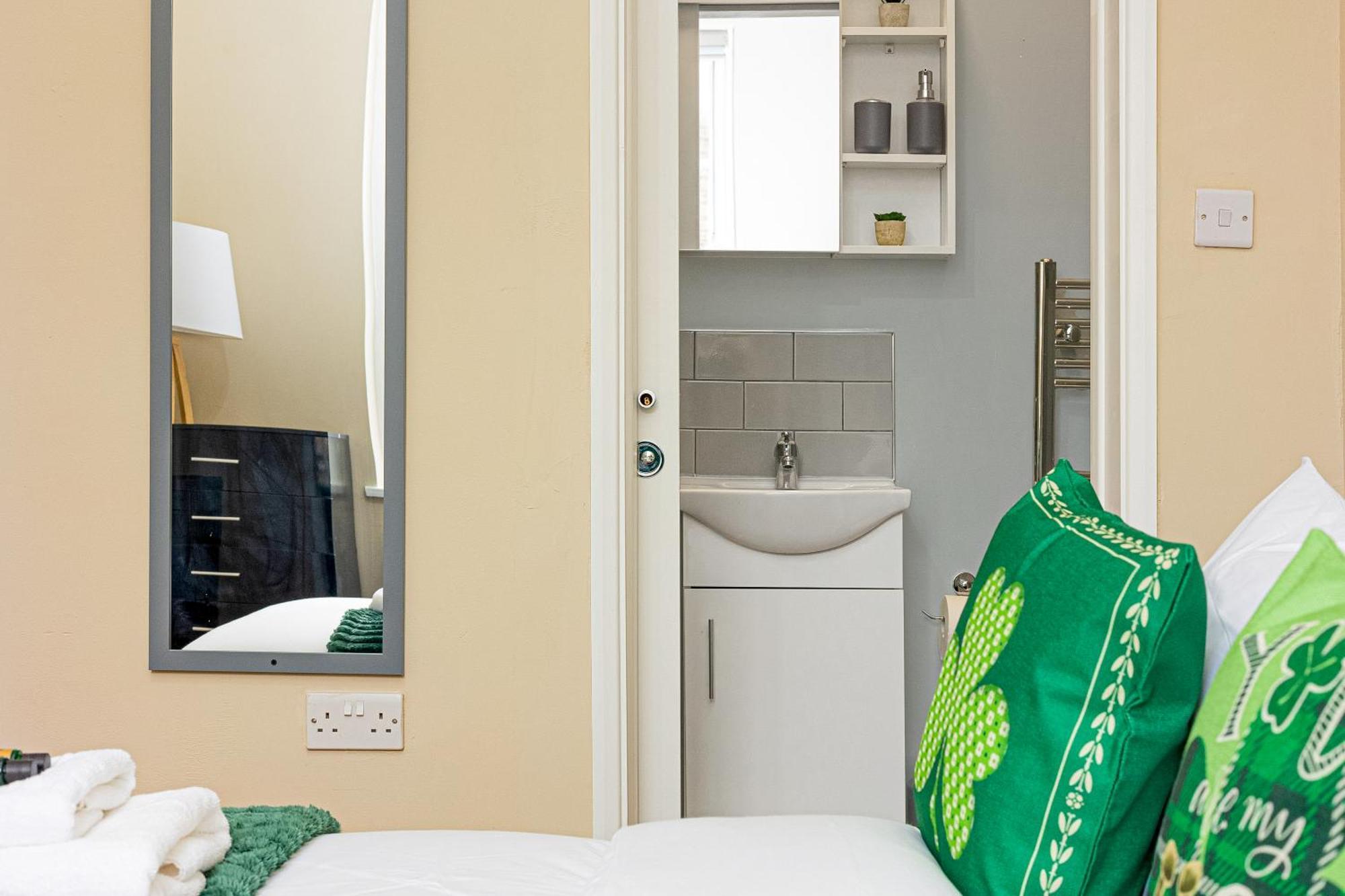 Charming One Bedroom In Camden Londres