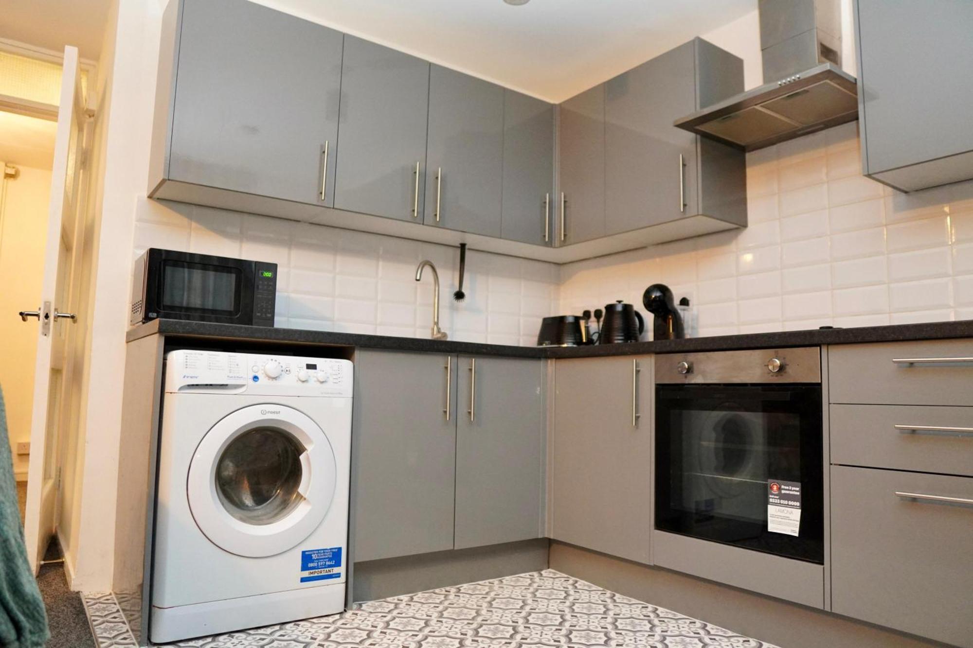 Apartment 1br Balcony Cityview Office Ws98 London