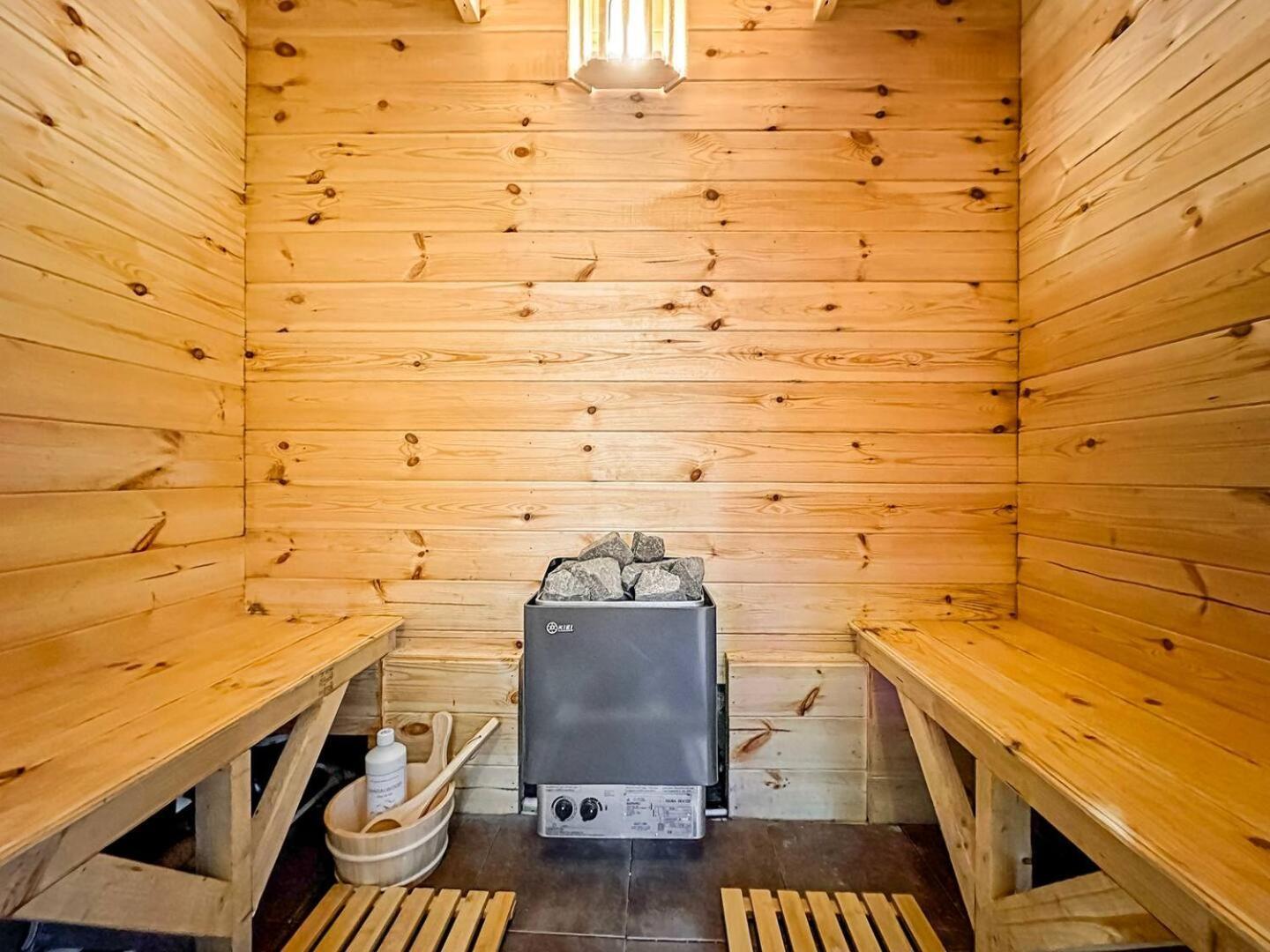Special Spa-partment Whot Tub,sauna,lounge-maerdy Apartment
