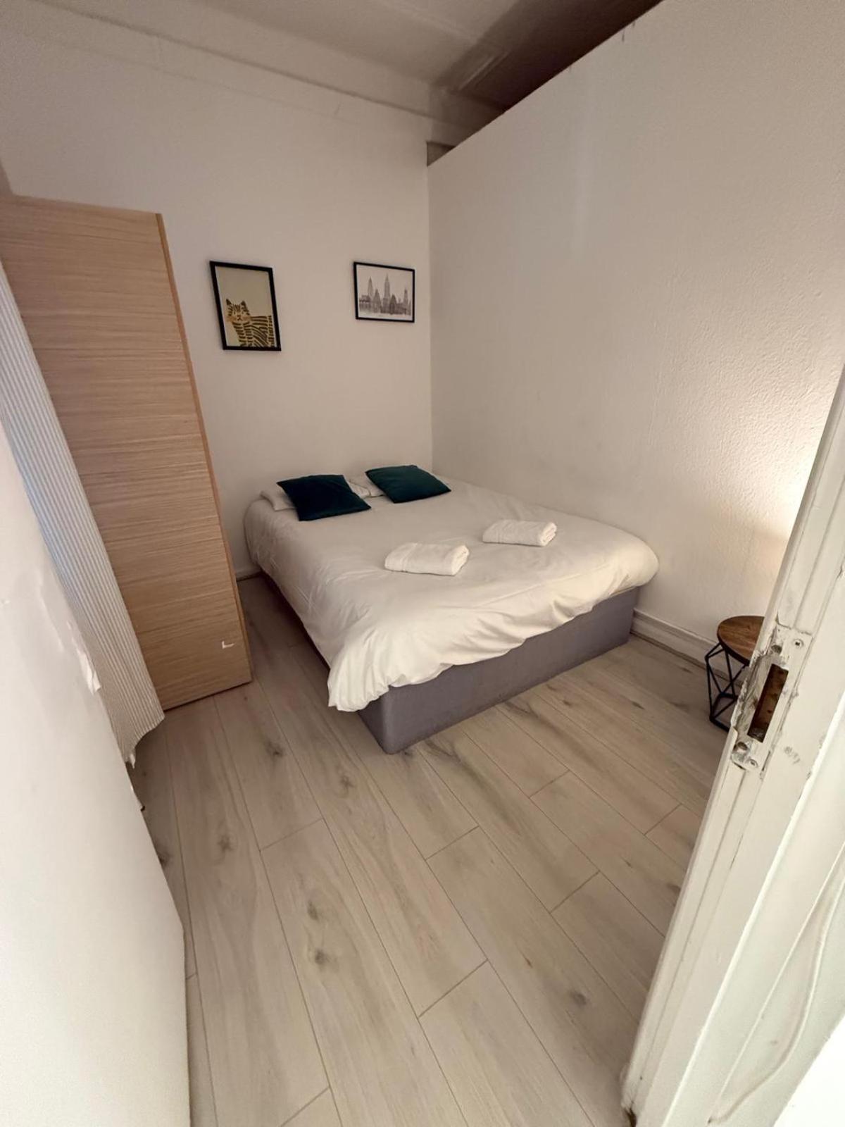 Appartement Millais Road 3 Bedroom Flat *