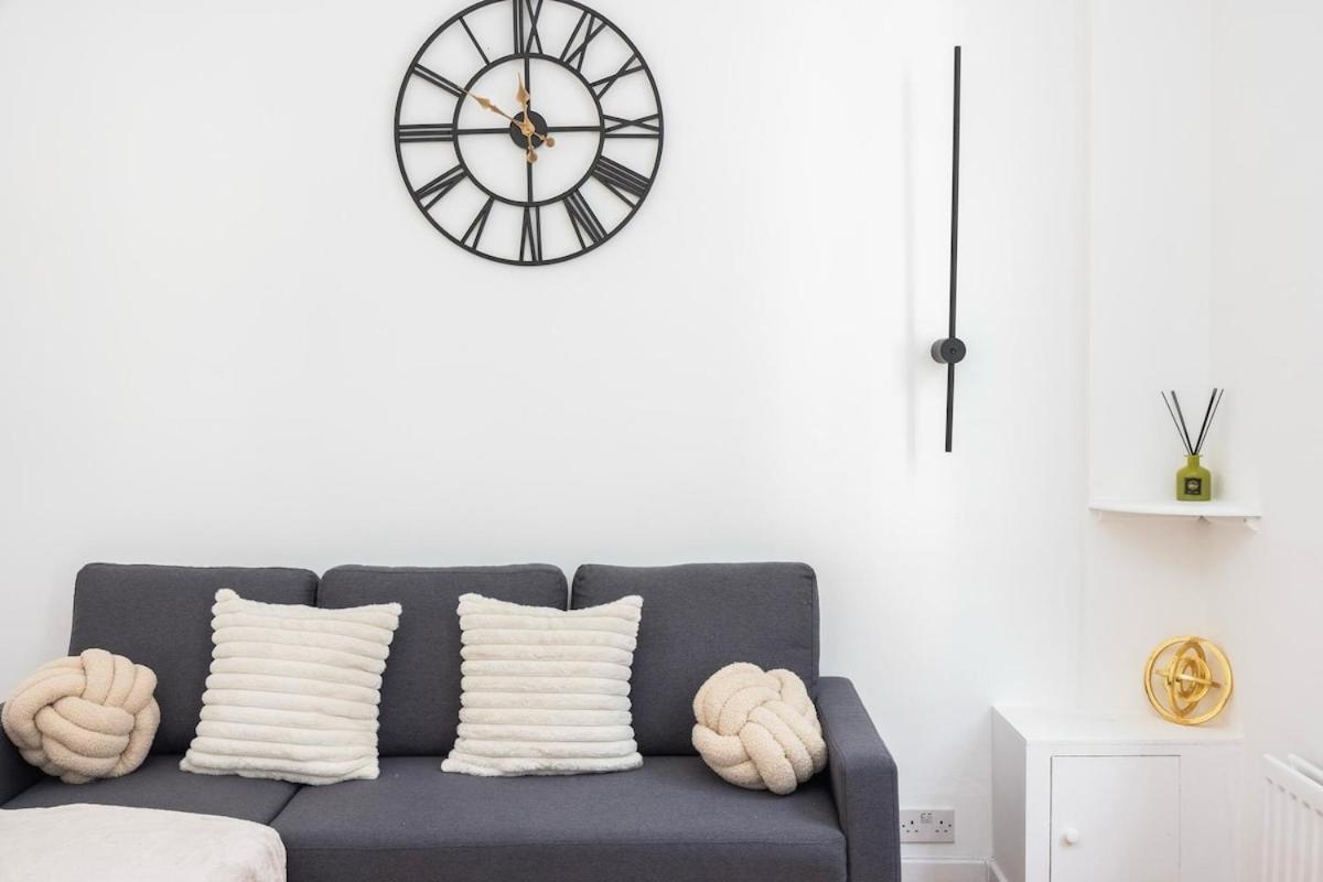 Spacious 1br Near Bridge Appartement *