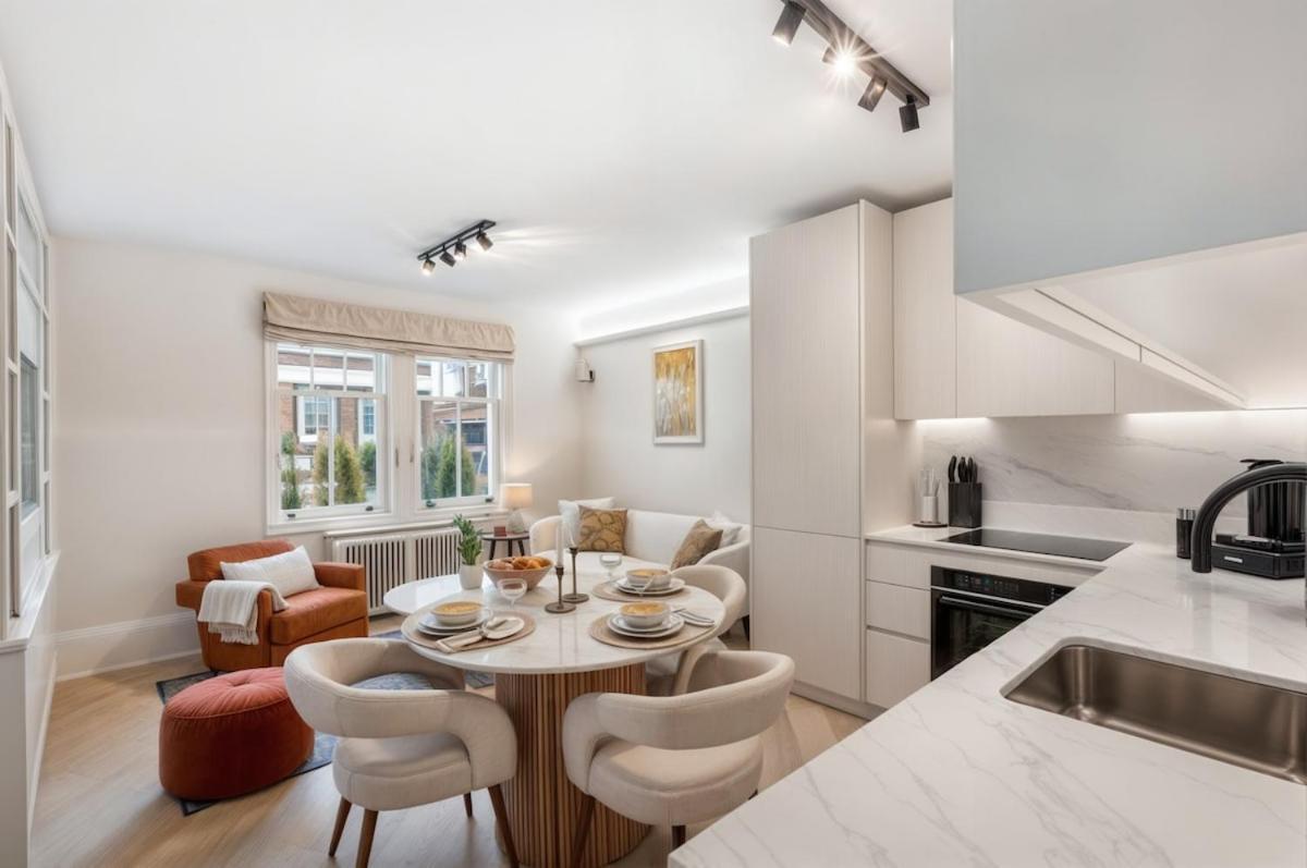 Modern Luxury 2br In Prime Mayfair Apartment