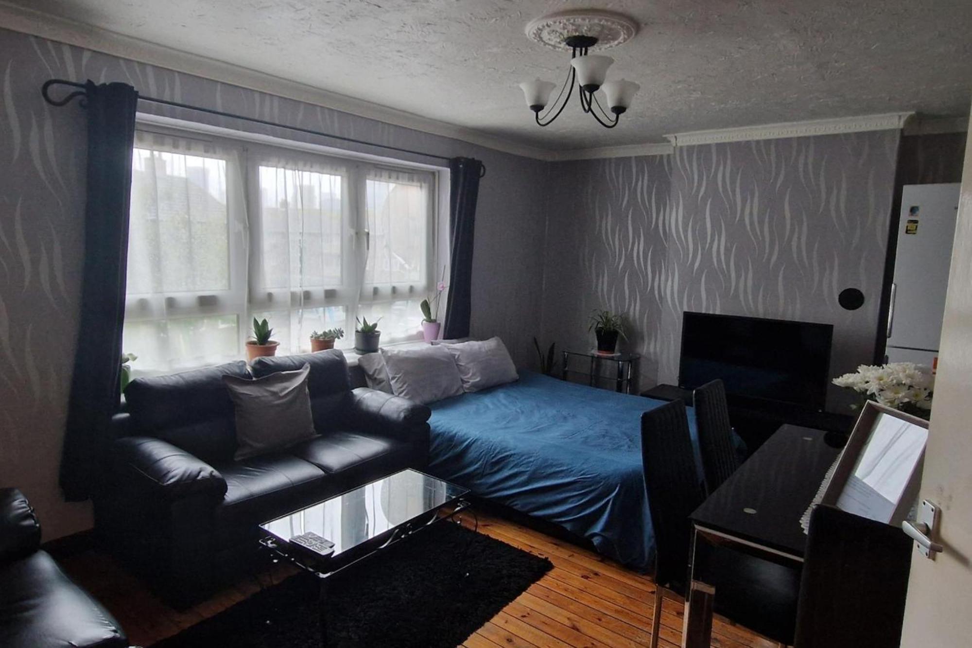 2 Bed-sleeps5-free Parking-10 Min Walk Underground *