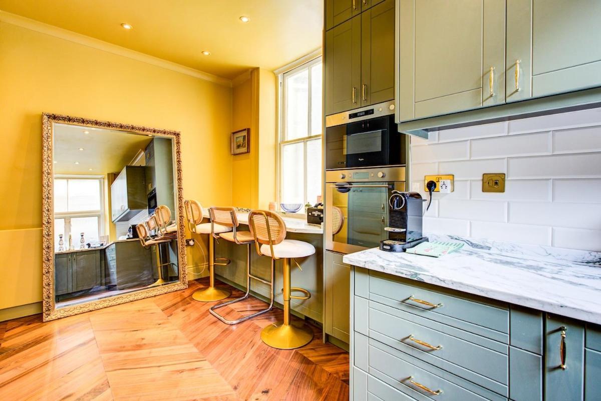 Apartment Iconic Hyde Park Apartment, 3Br Flat, Walk To Oxford St & Hyde Park *