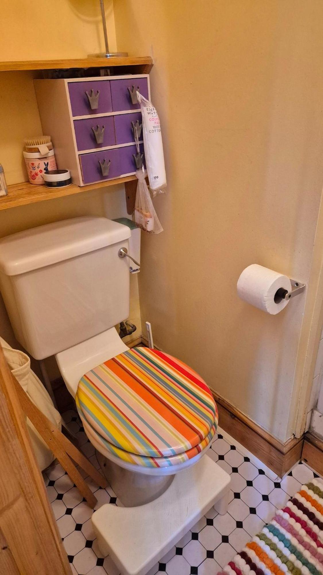 Cozy En-suite - Bright, & Apartment