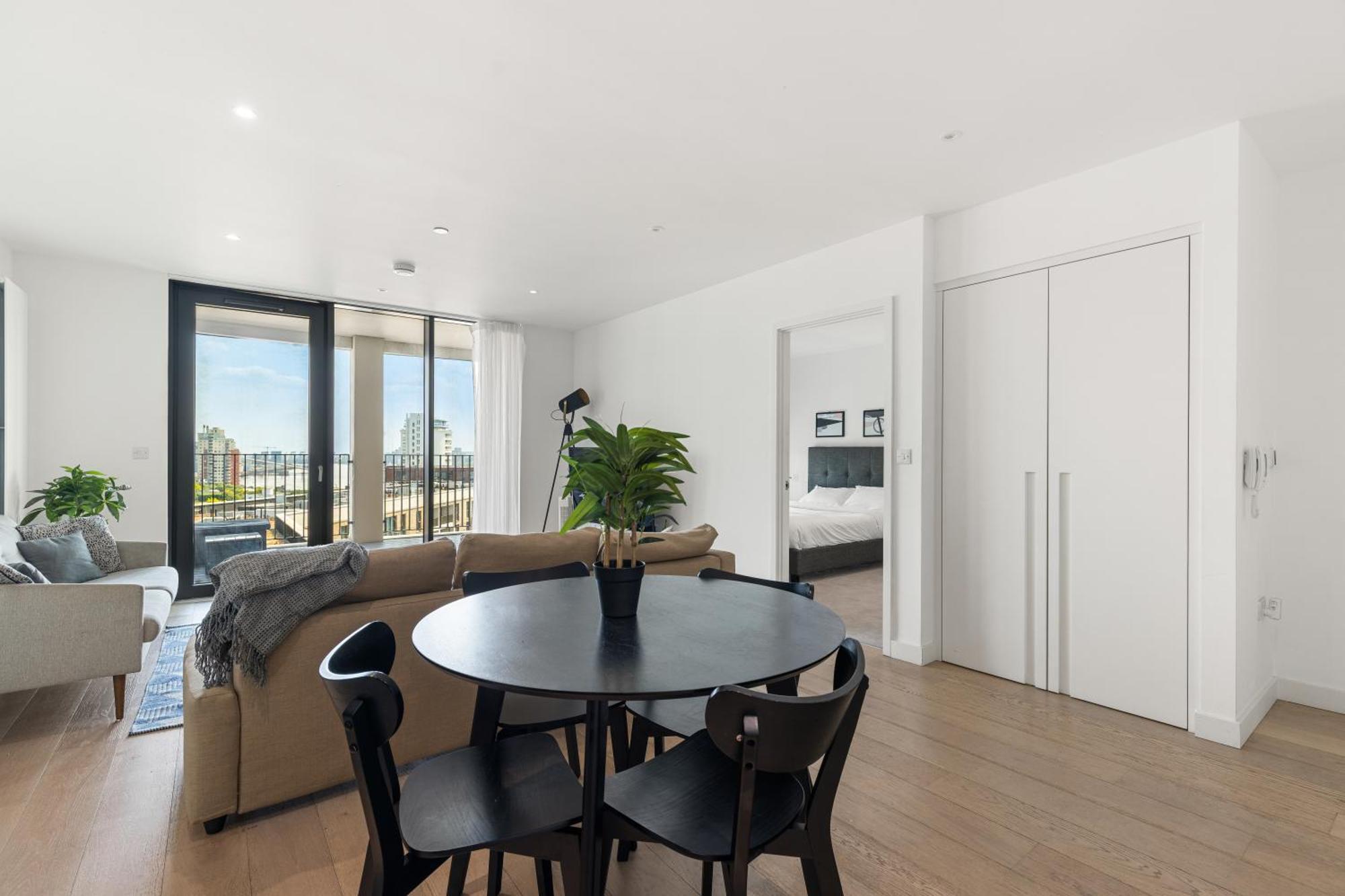 Apartment Spacious Modern 1 Bed Apartment. London