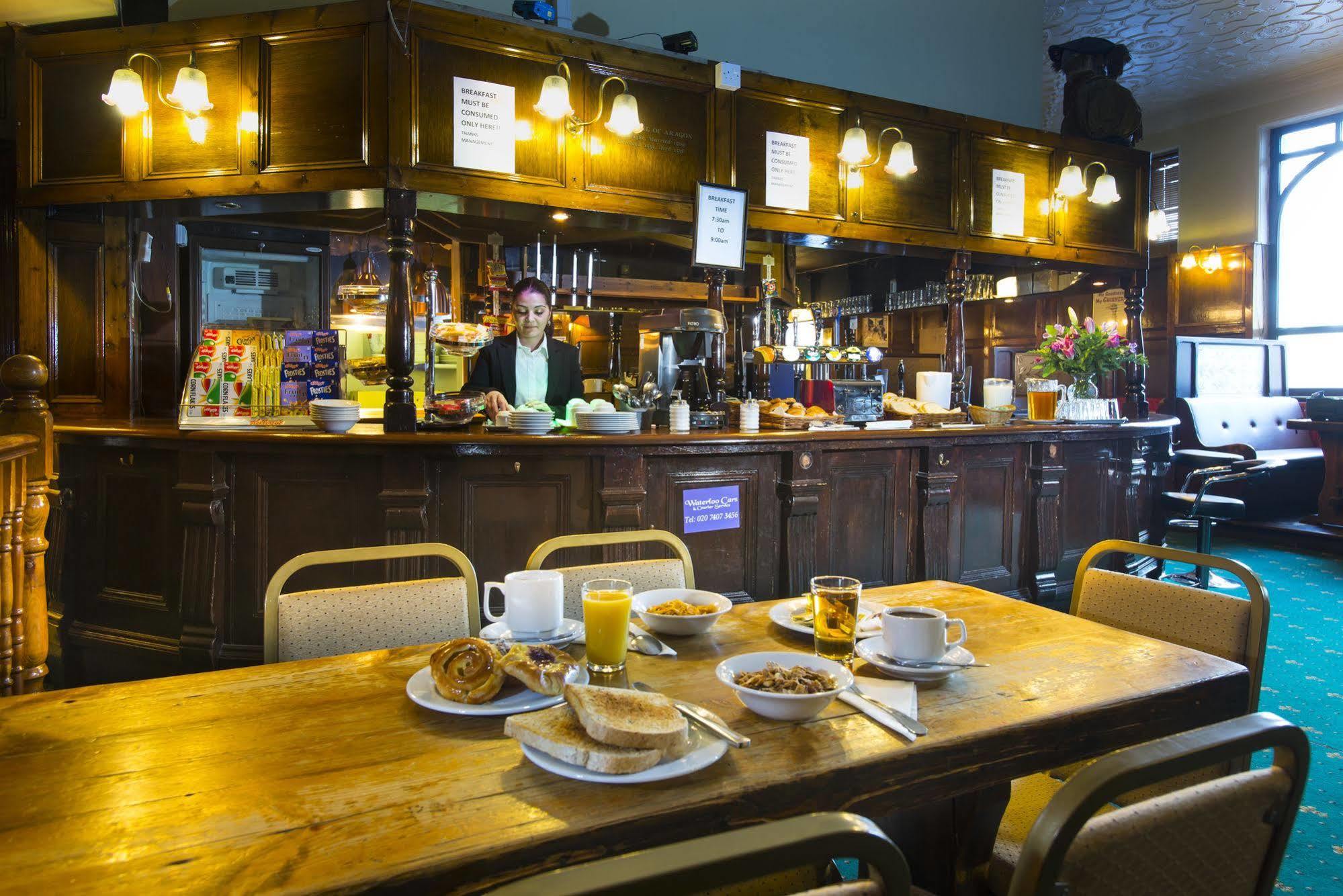 Brit Elephant Castle Hotel London