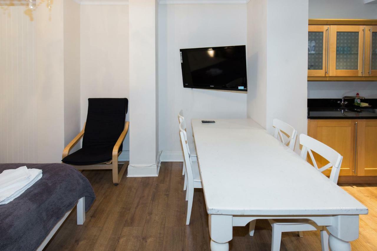 City Apartment *