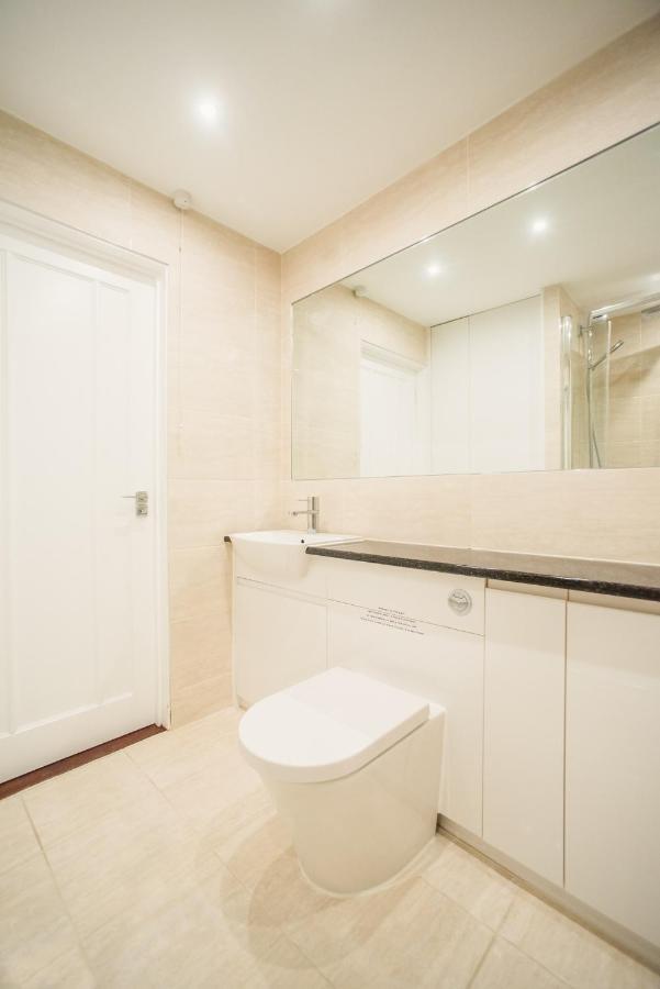 Apartment Superb Modern 3bed 2bath, Trendy Fitzrovia W1 By Oxford Street With Lots Of Local Info Provided London