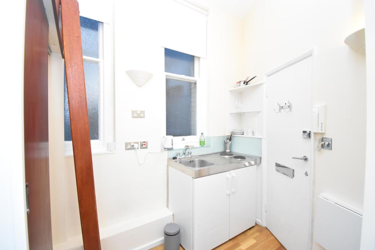 One Of London's Smallest Studios! * London