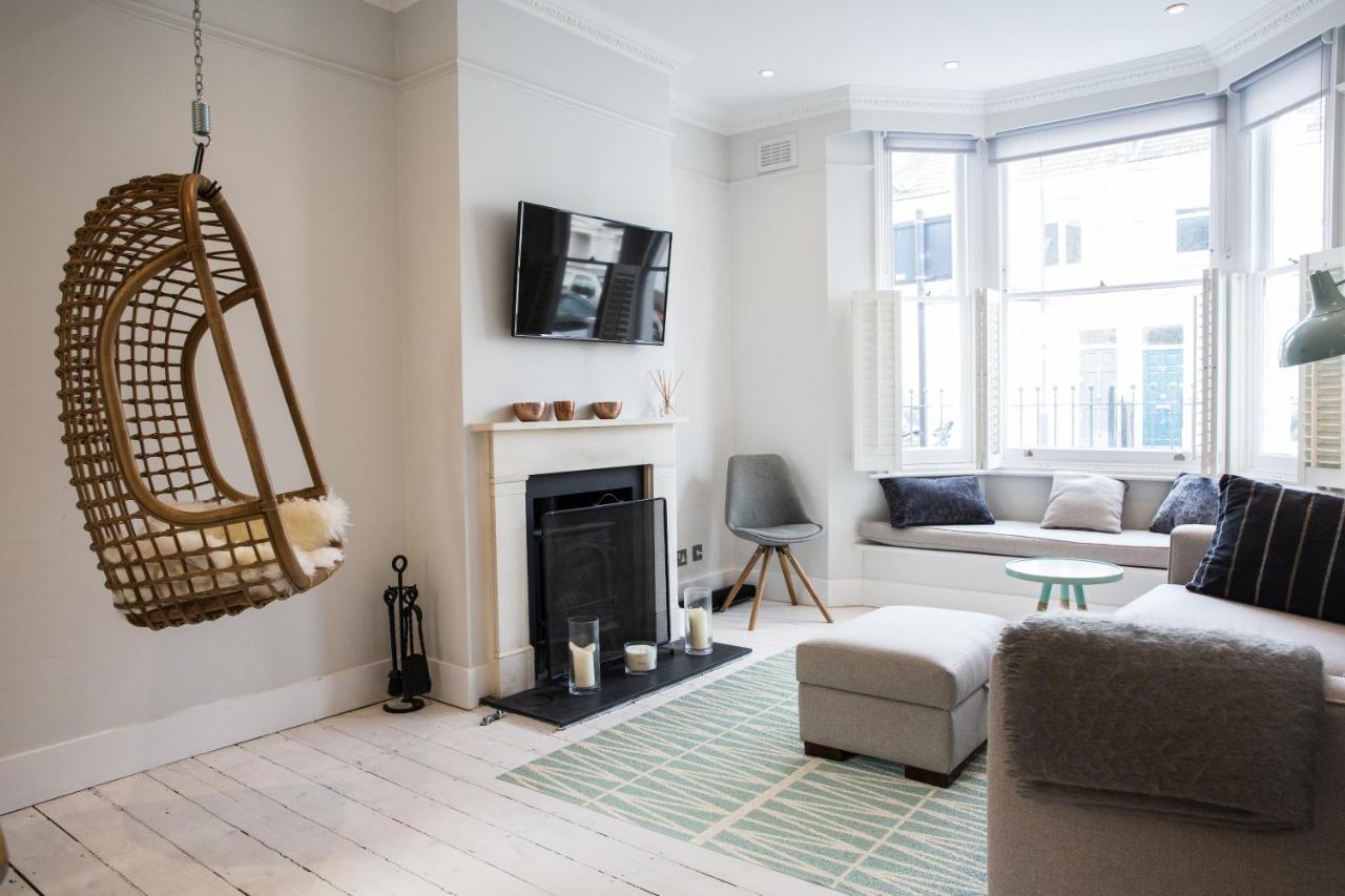 Magnificent House For 6 In Fulham With Back Garden Holiday home *