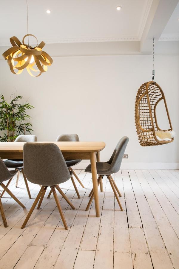 Magnificent House For 6 In Fulham With Back Garden London