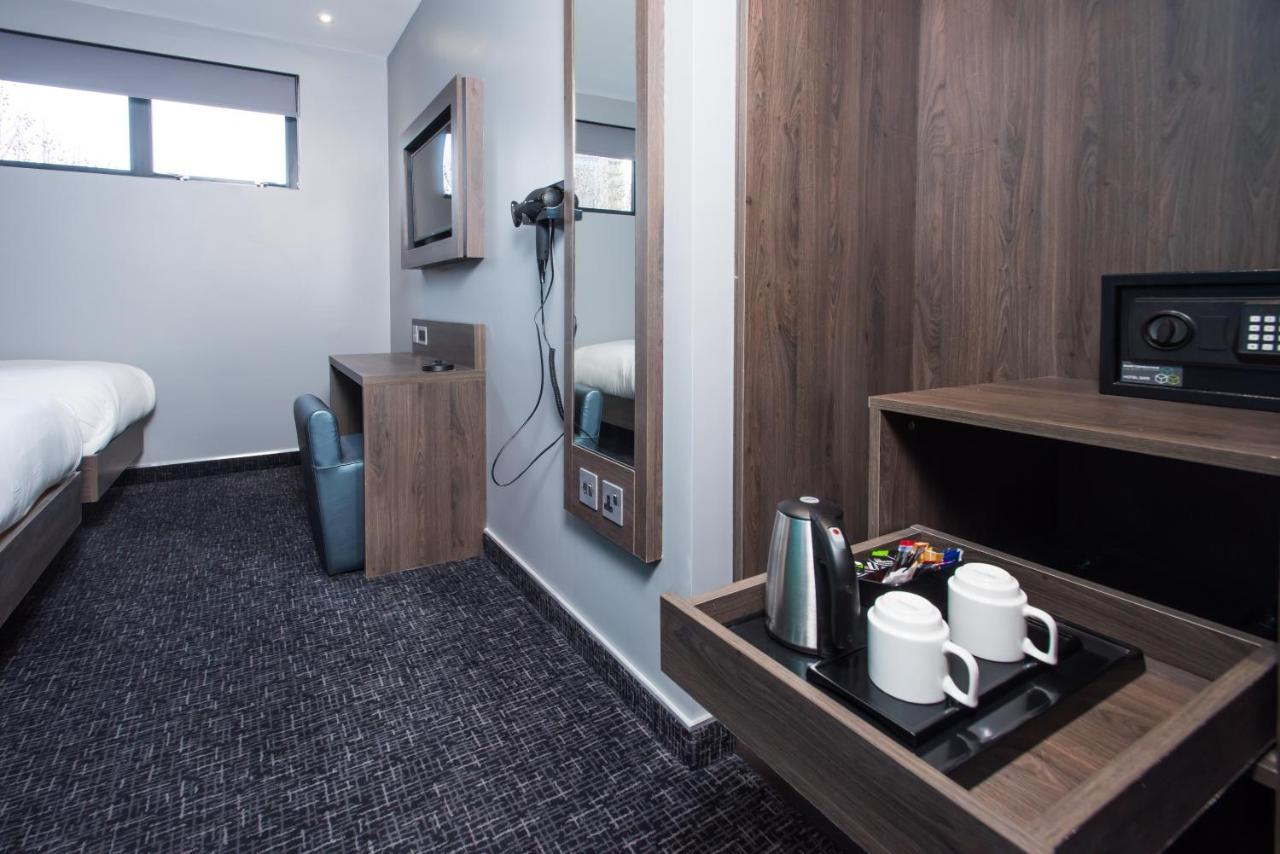 Brit Elephant Castle 3*
