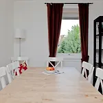 Warm East London Apartment