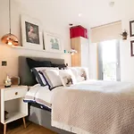 Beautiful Central Home For 6 Near Olympic Park And Abba Theatre