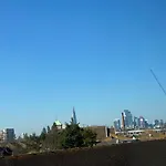 Bright, Spacious, Modern Interior Decor 2 Bedrooms Apartment With Amazing Views