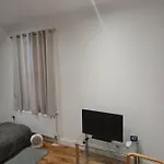 Beautiful Room In Lovely Flat
