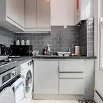Conen Chert Apartment