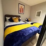 Modern, Stylish Central London Apartment