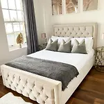 London Stylish 1 Bedroom Apartment