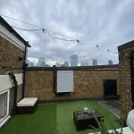 The Shoreditch Rooftop - 2Bdr Home