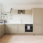 Modern & Bright Luxury London Apartment In Honor Oak