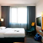 Moxy London Stratford