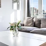 Modern Home Near Central London