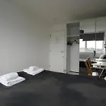 Double Room In Private Apartment