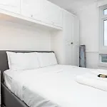 New Listing! Stylish 2Br In Shoreditch