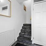 Pass The Keys Millfield Parkvilla 2Bed Sleeps 6 W Garden