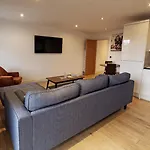 London City Hoxton 2 Bdr 2 Bath Balcony