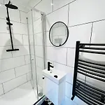 The Blue House Peckham - No 61 - Prime Location Rooms